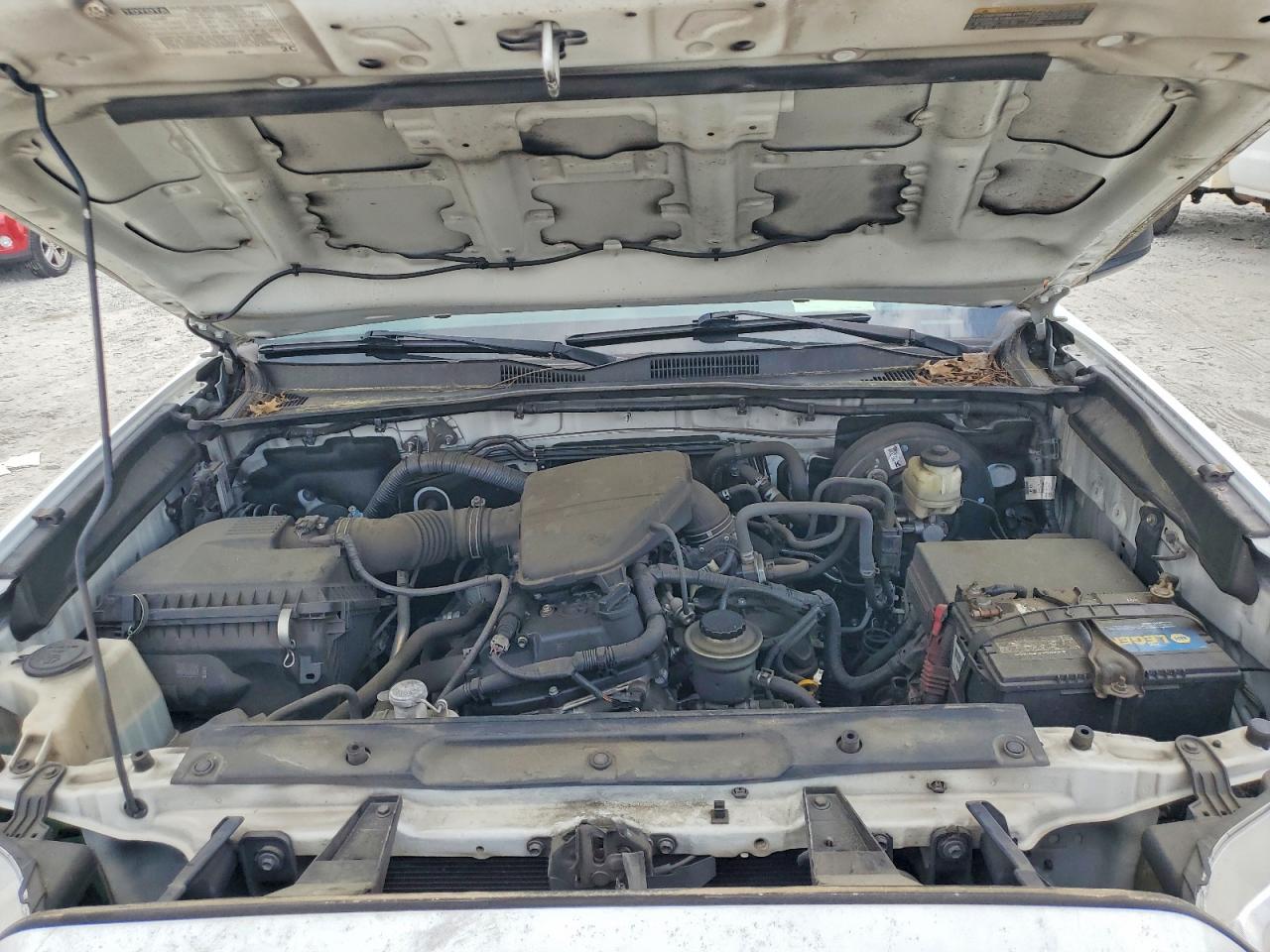 Toyota Tacoma Sr