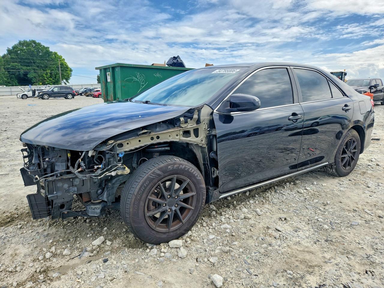 Salvage Toyota Camry Image
