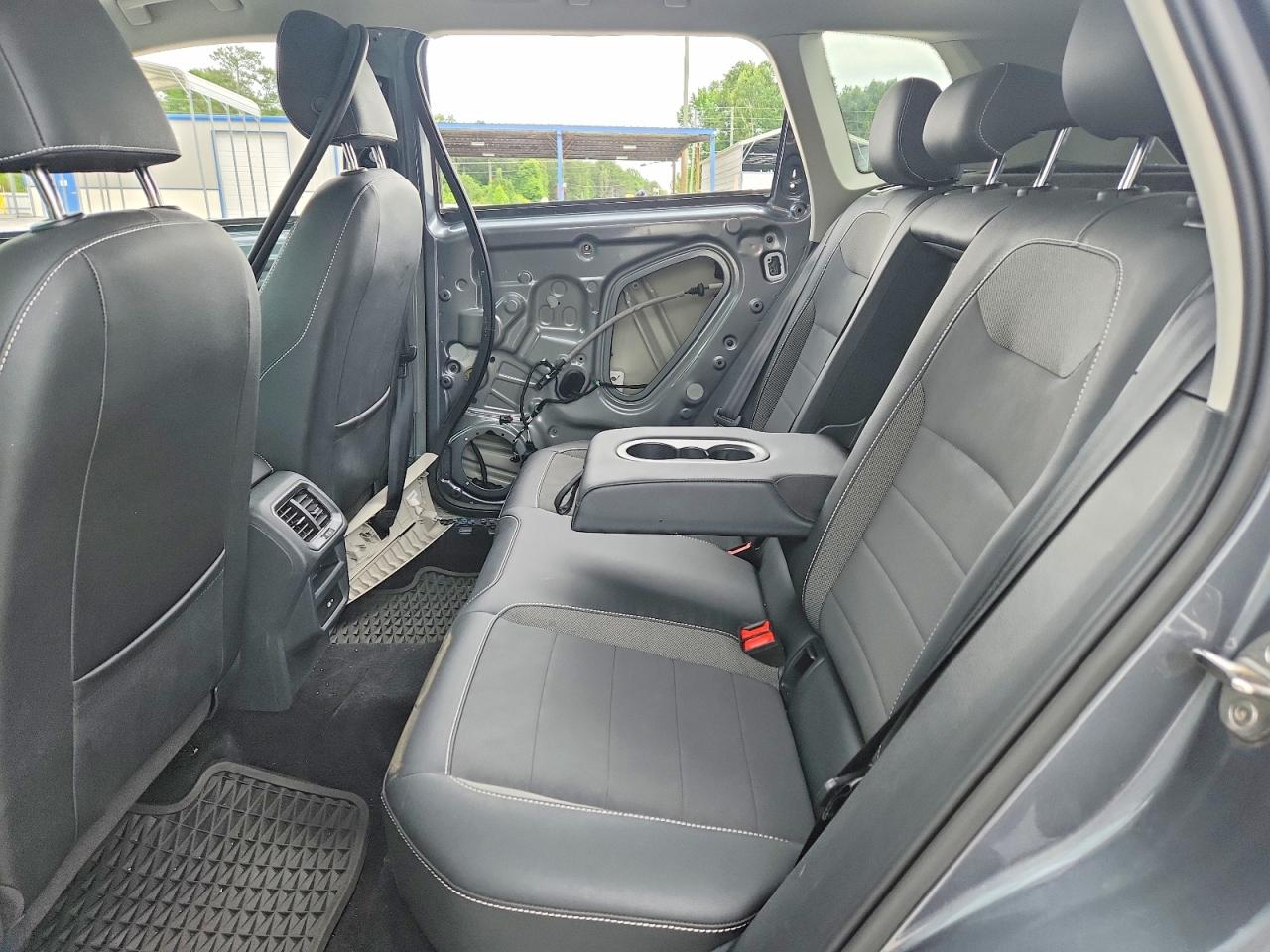 Volkswagen Taos Se Iq Drive