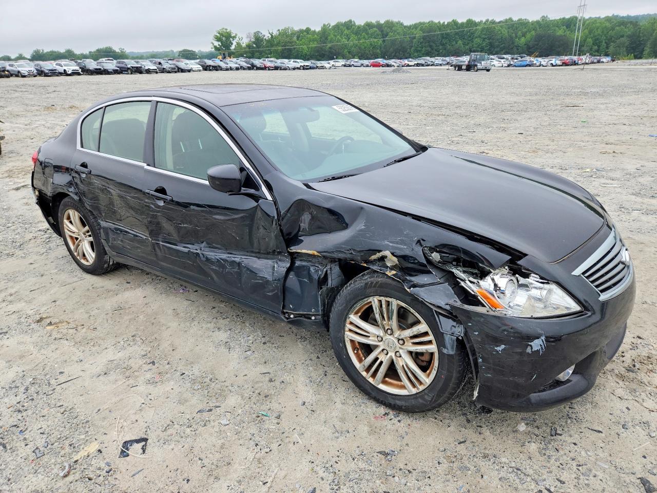 INFINITI Q40 Base