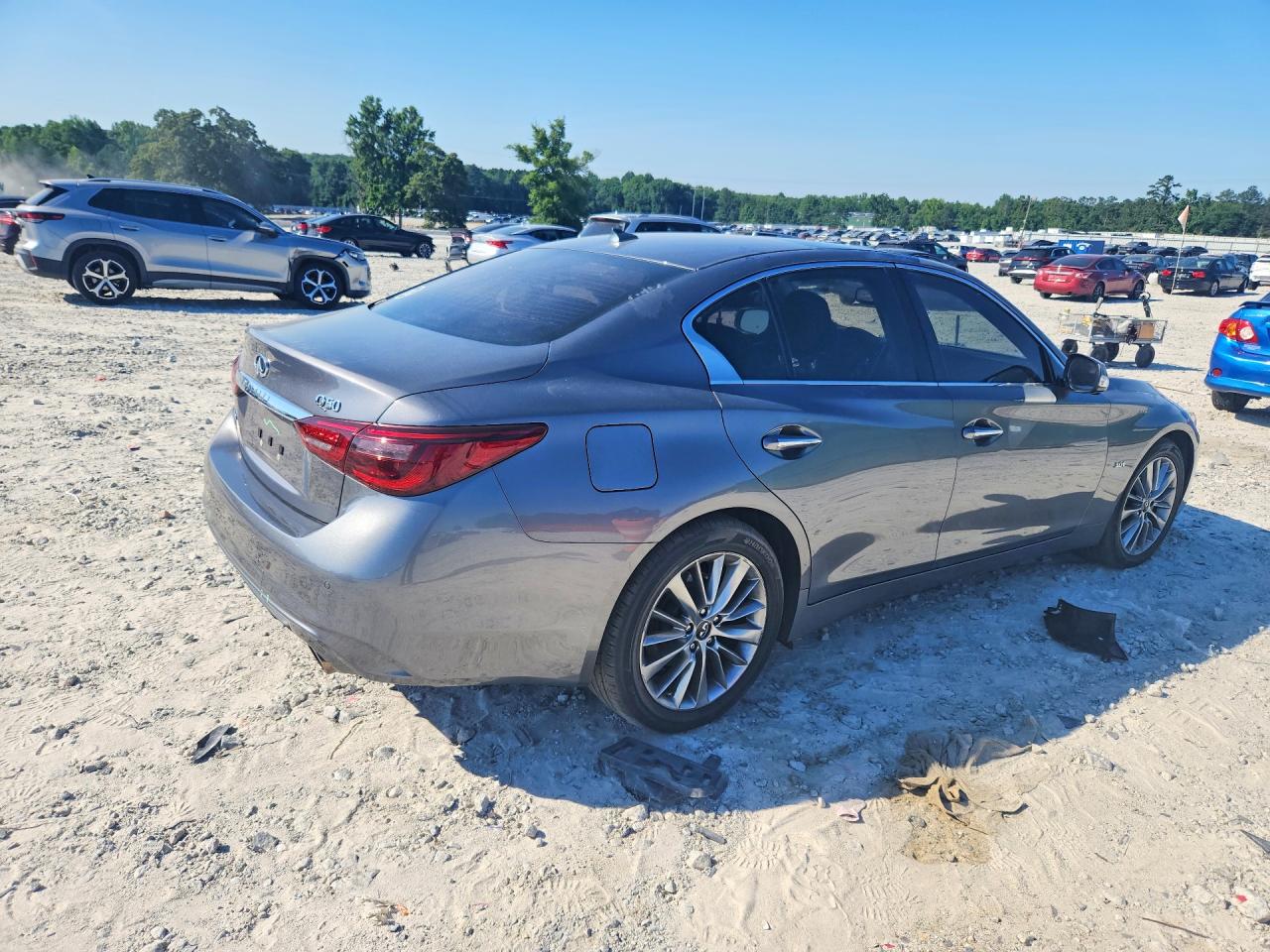 INFINITI Q50 3.0t Luxe