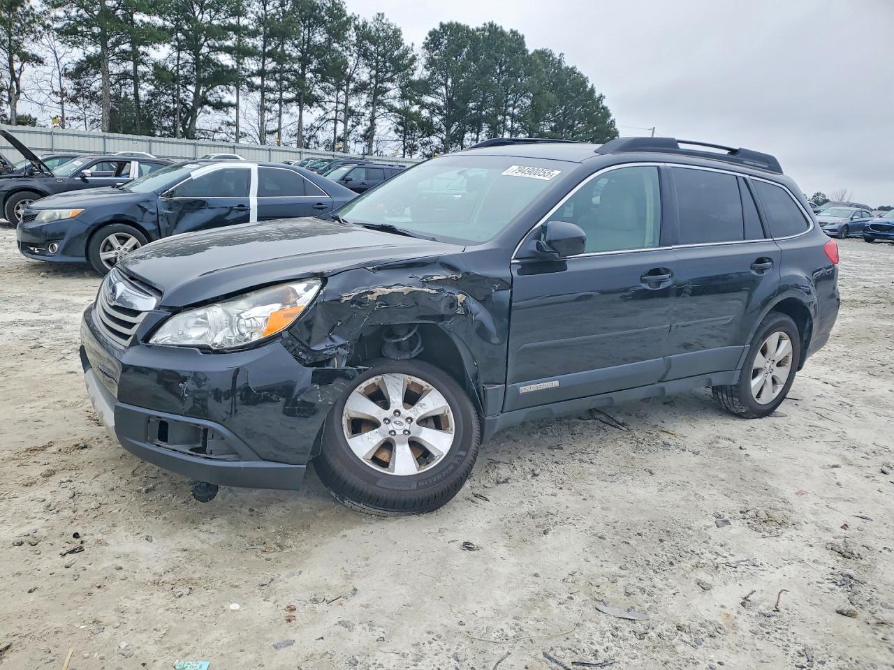 Salvage Subaru Outback Image