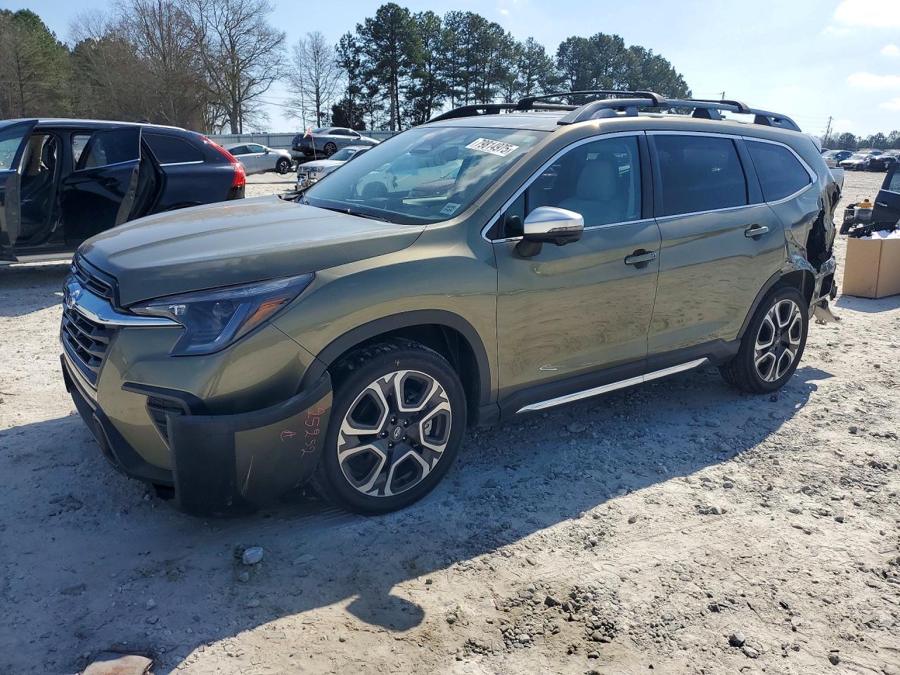 Salvage Subaru Ascent Image