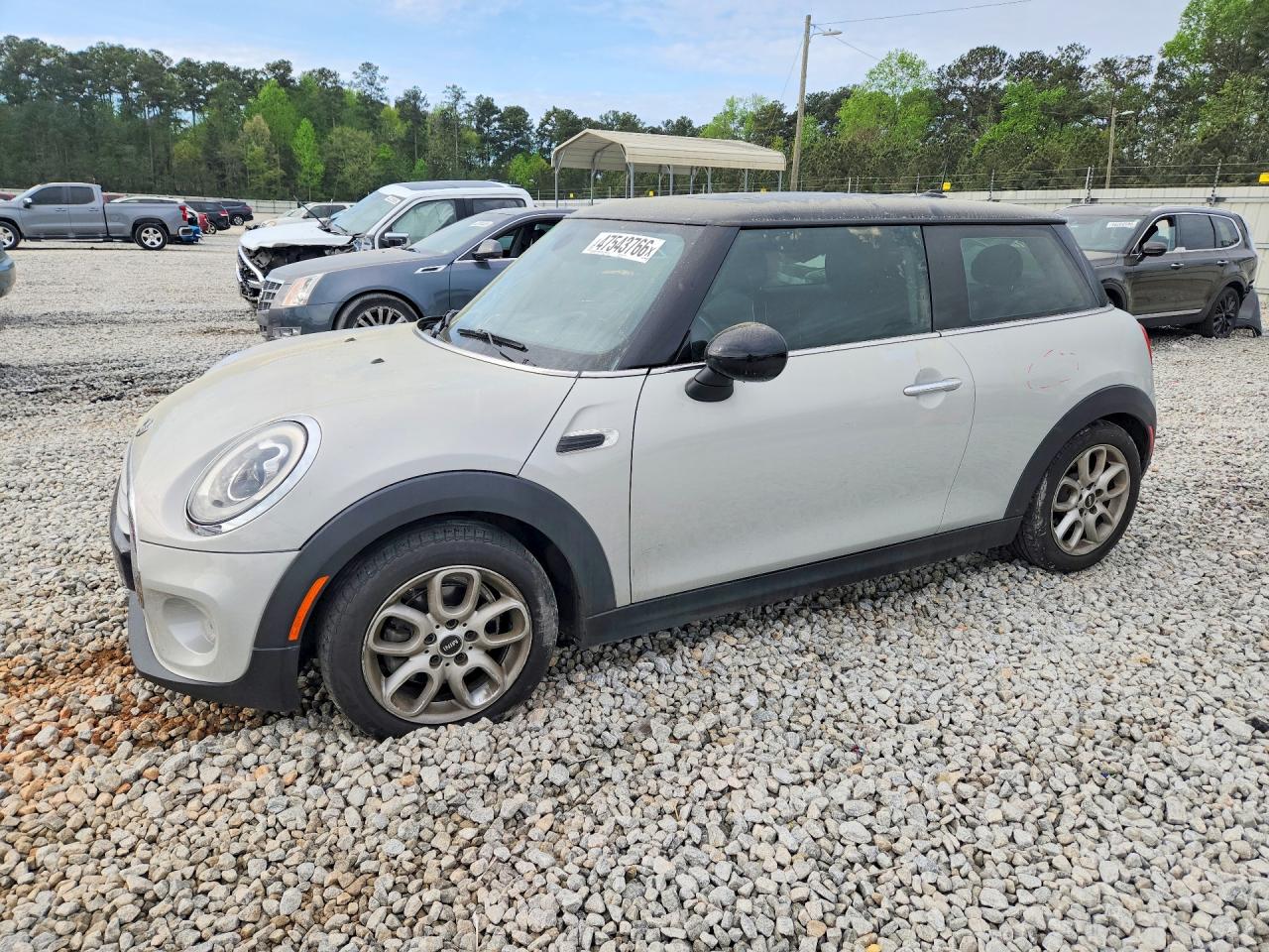 Salvage MINI Cooper Image