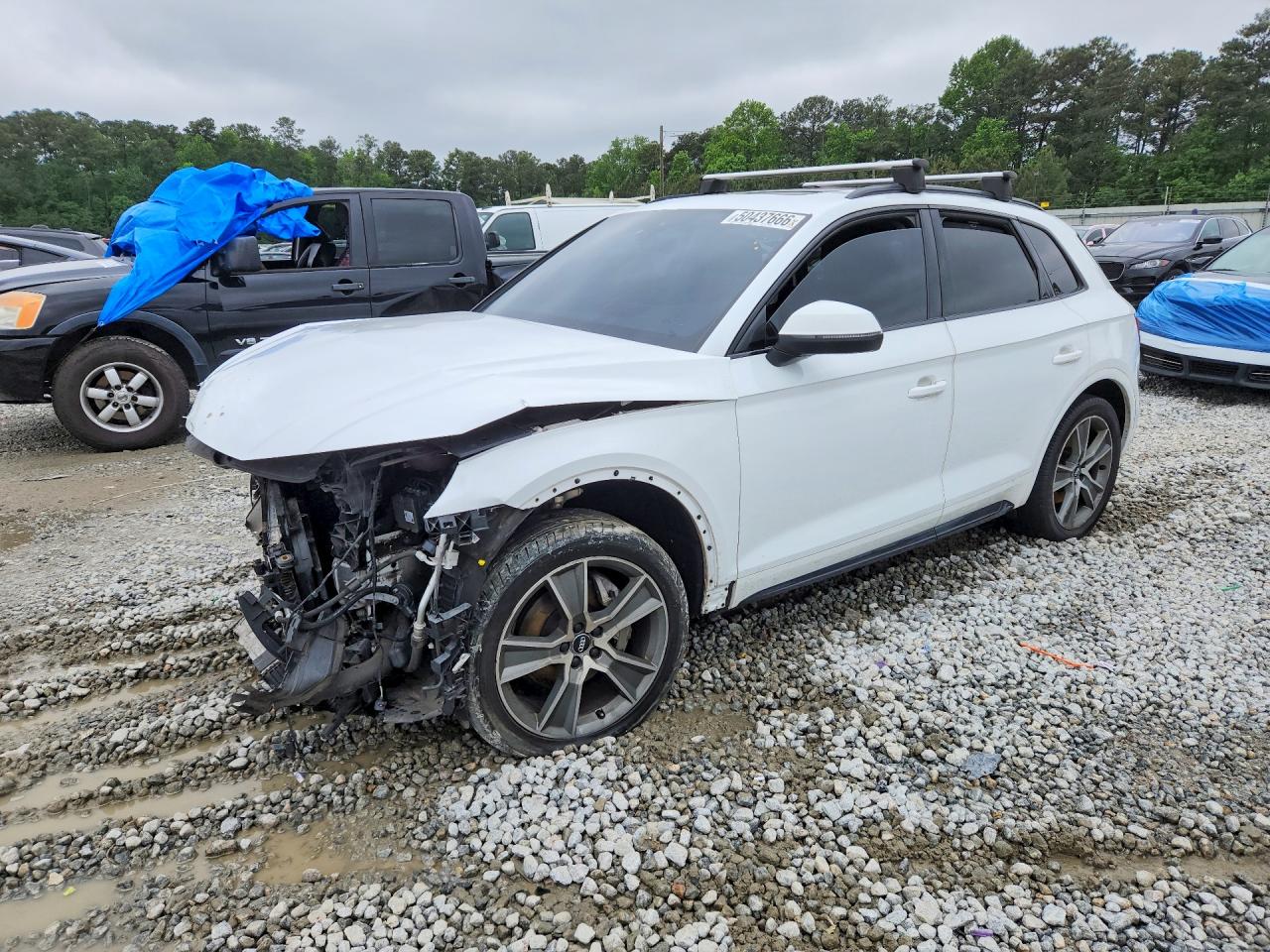 Salvage Audi Q5 Image