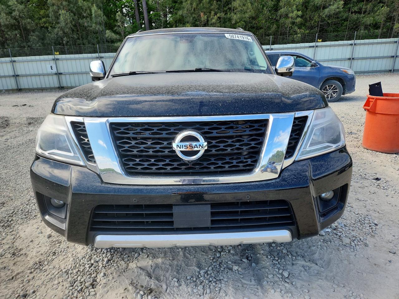 Nissan Armada Platinum