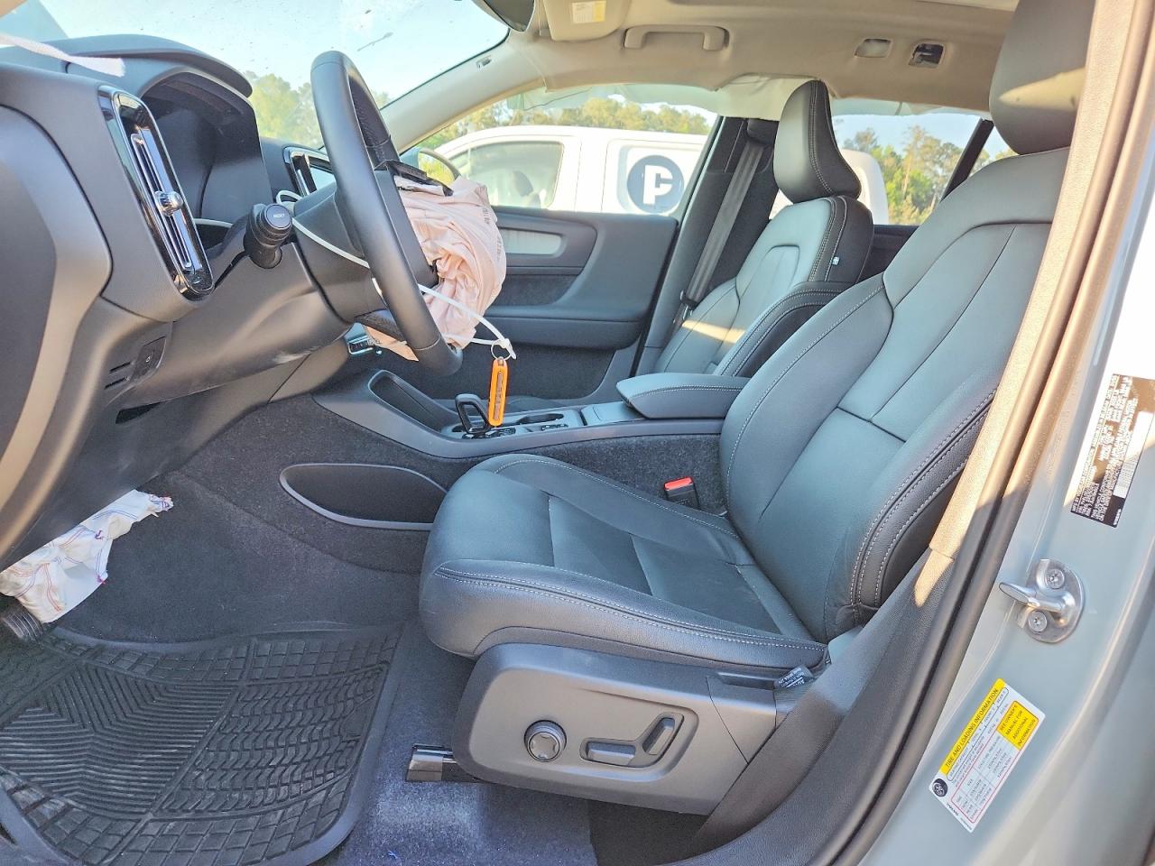 Volvo XC40 Core