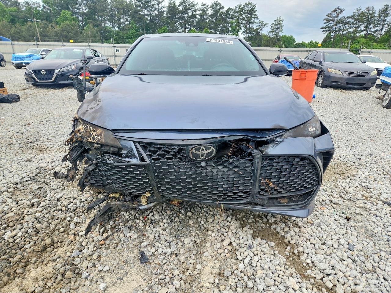 Toyota Avalon Xse