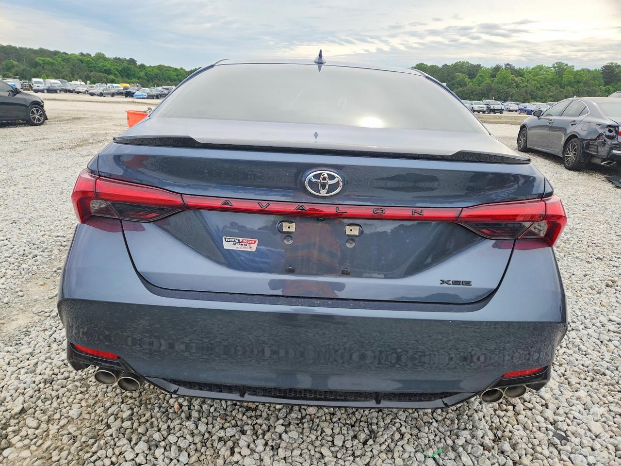 Toyota Avalon Xse