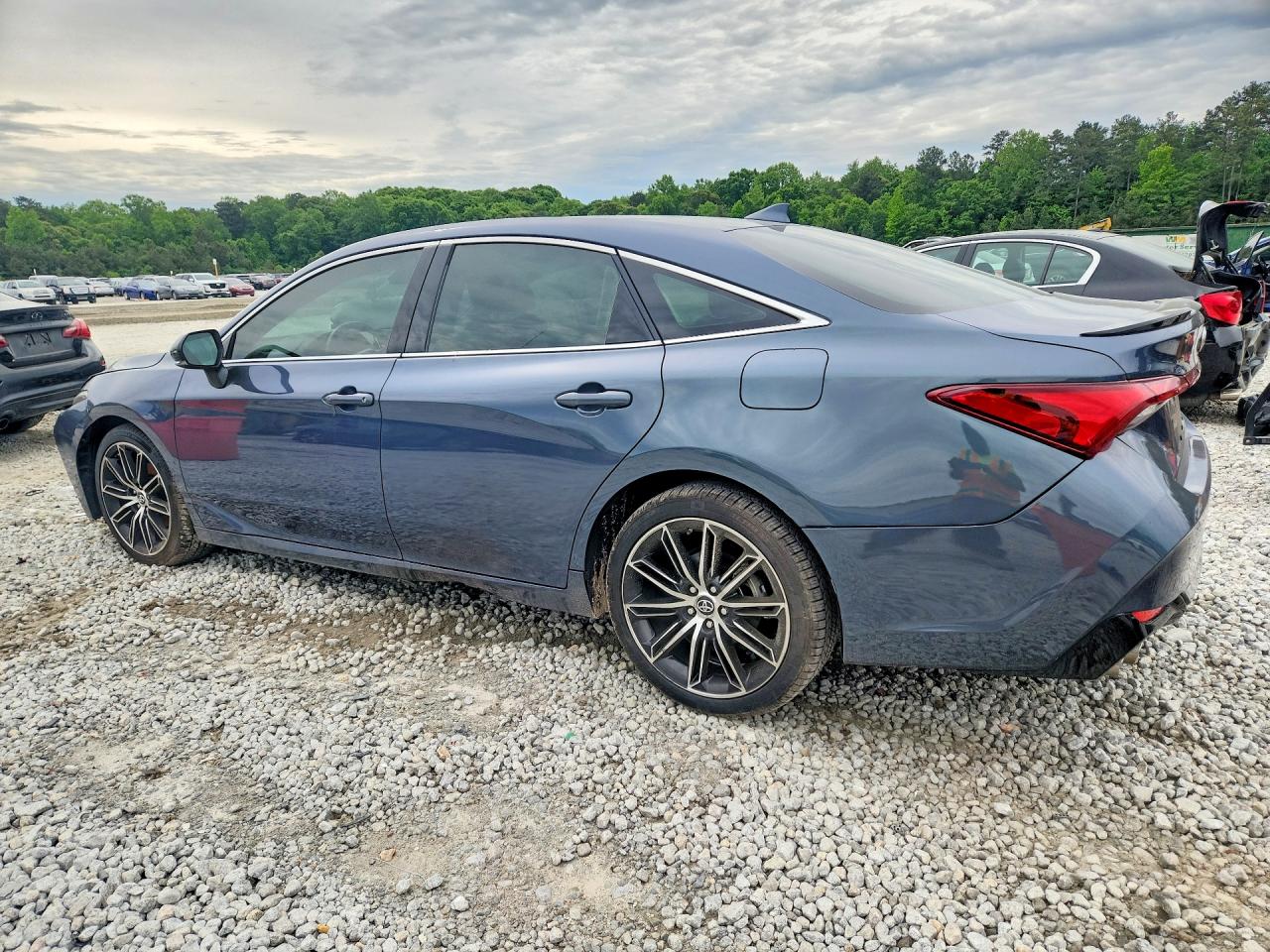 Toyota Avalon Xse