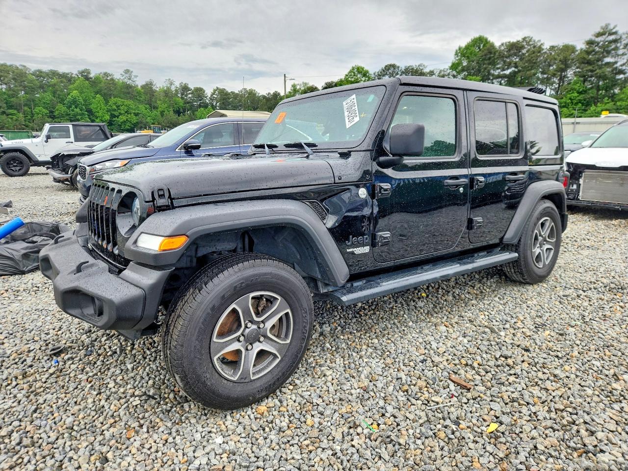 Salvage Jeep Wrangler Image