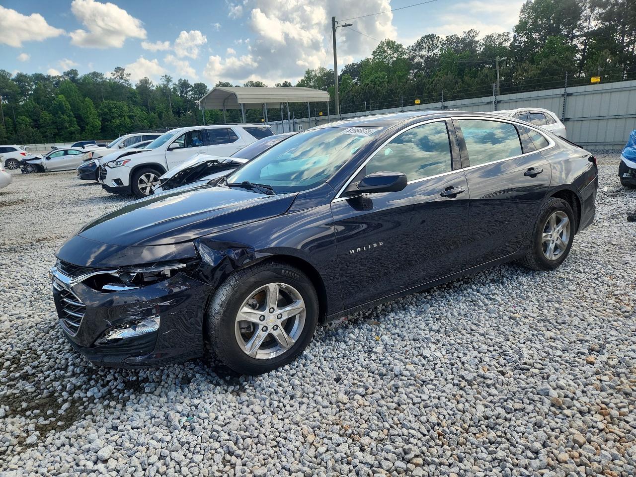 Salvage Chevrolet Malibu Image