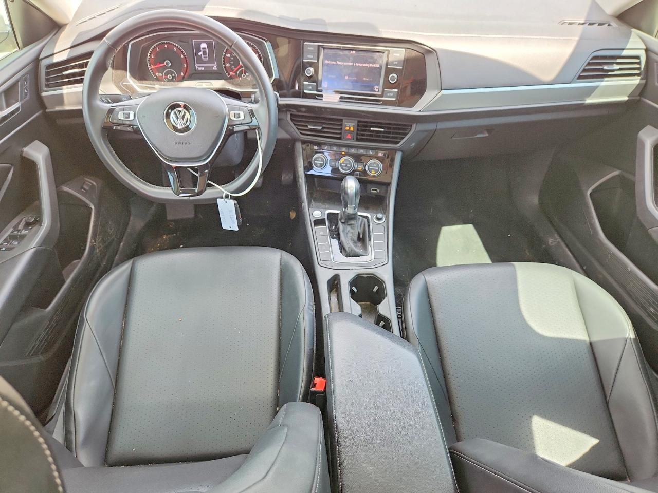 Volkswagen Jetta S