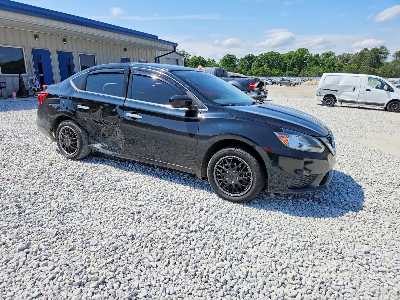 Nissan Sentra S
