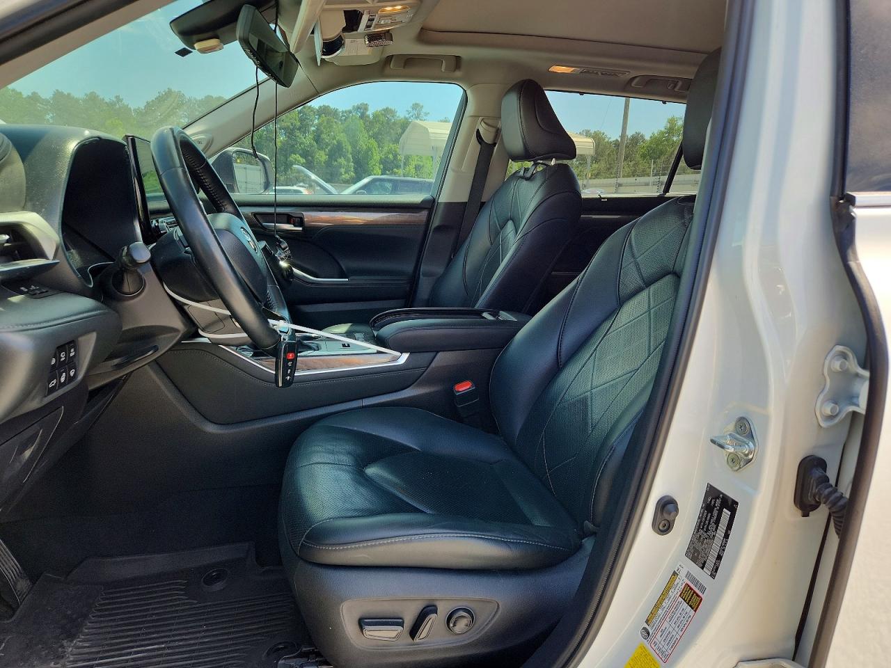 Toyota Highlander Hybrid Platinum