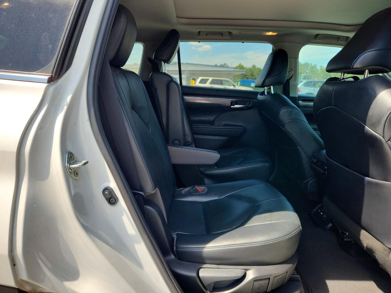 Toyota Highlander Hybrid Platinum