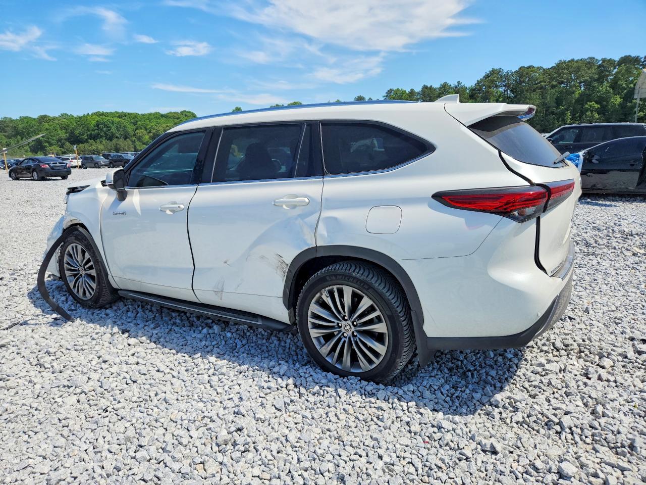 Toyota Highlander Hybrid Platinum
