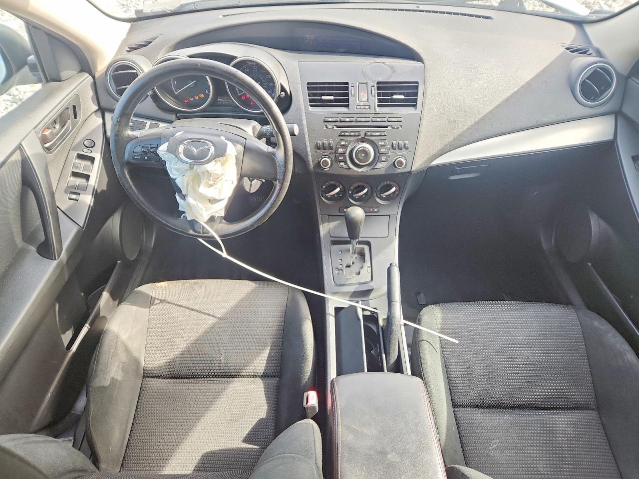 Mazda 3 I