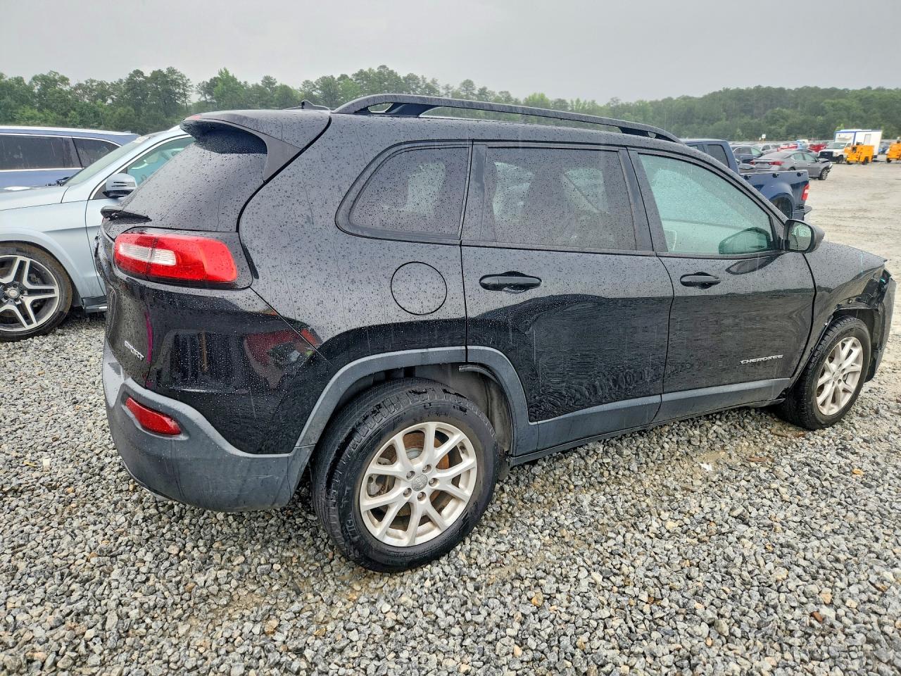 Jeep Cherokee Sport