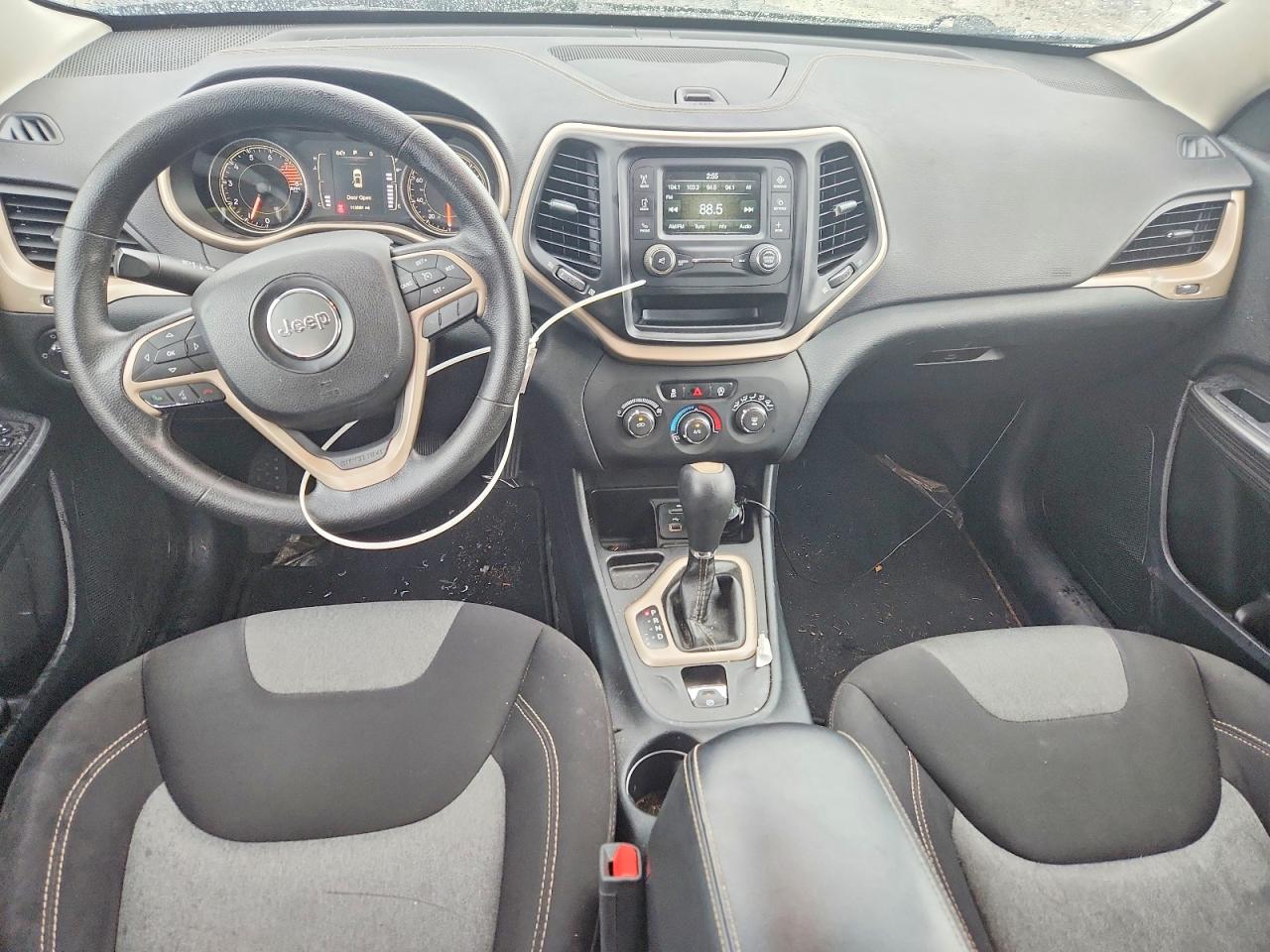 Jeep Cherokee Sport