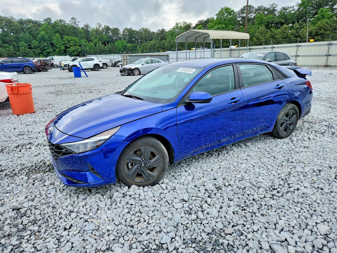 Salvage Hyundai ELANTRA Image