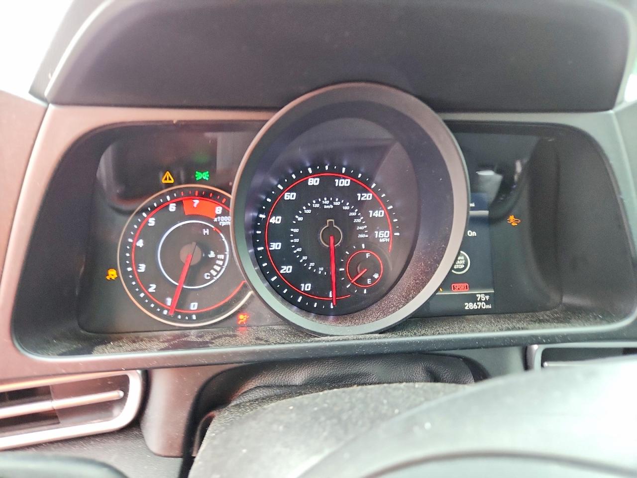 Hyundai ELANTRA Sel