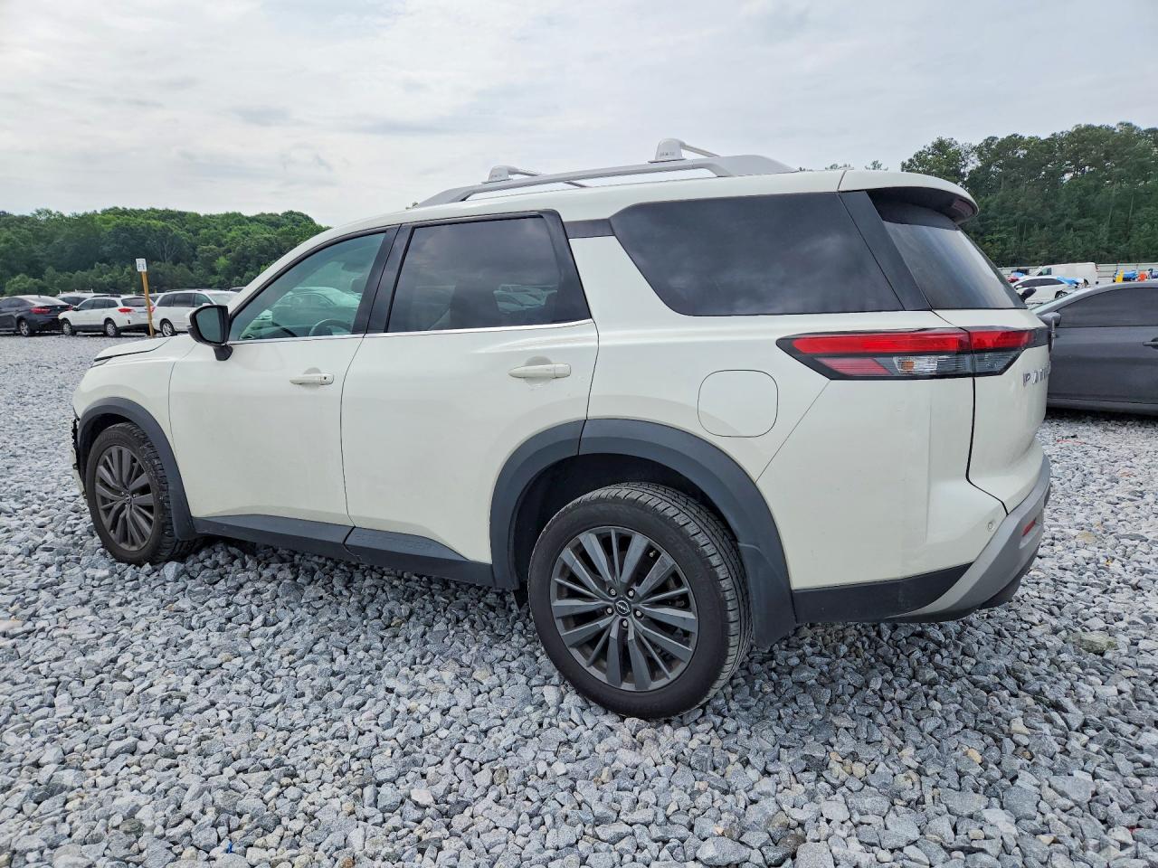 Nissan Pathfinder Sl