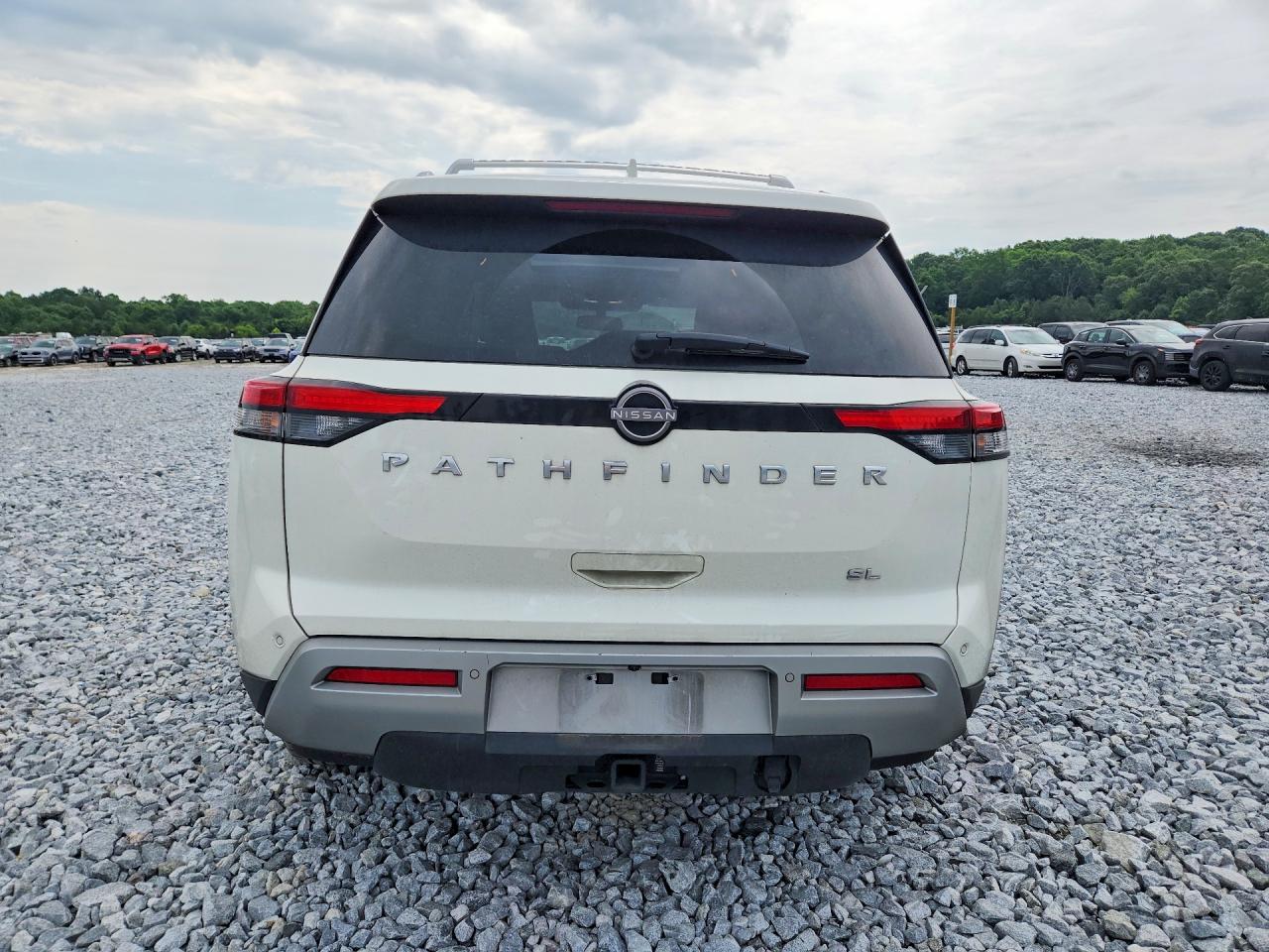 Nissan Pathfinder Sl