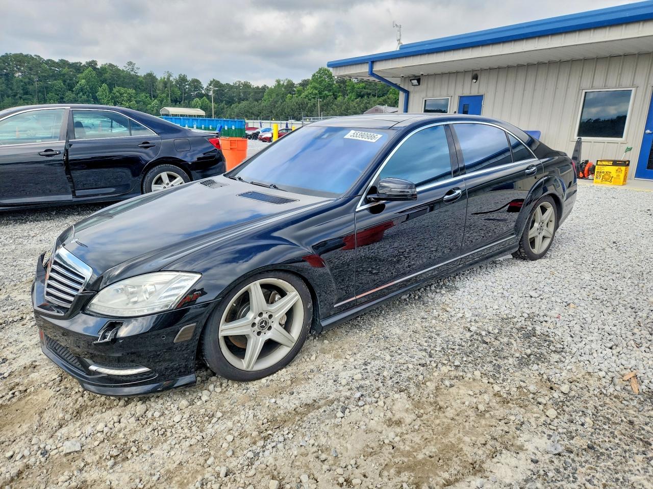 Salvage Mercedes-Benz S-Class Image