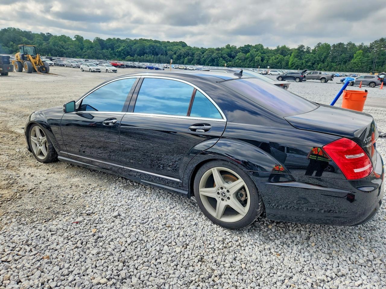 Mercedes-Benz S-Class 550 4matic