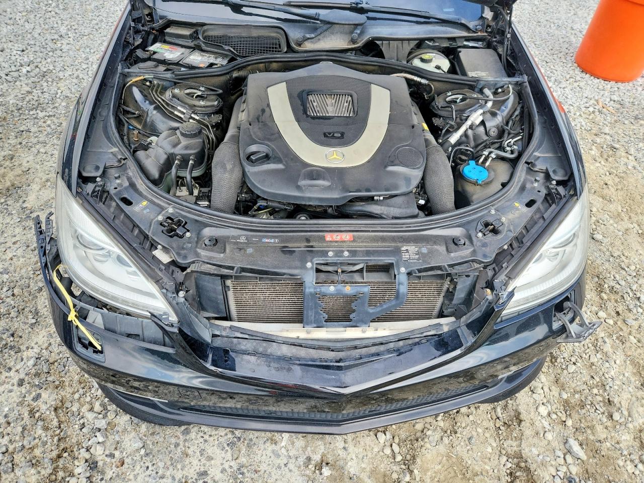 Mercedes-Benz S-Class 550 4matic