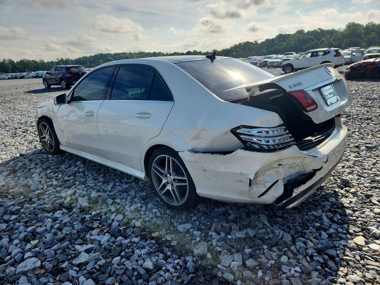 Mercedes-Benz E-Class 350