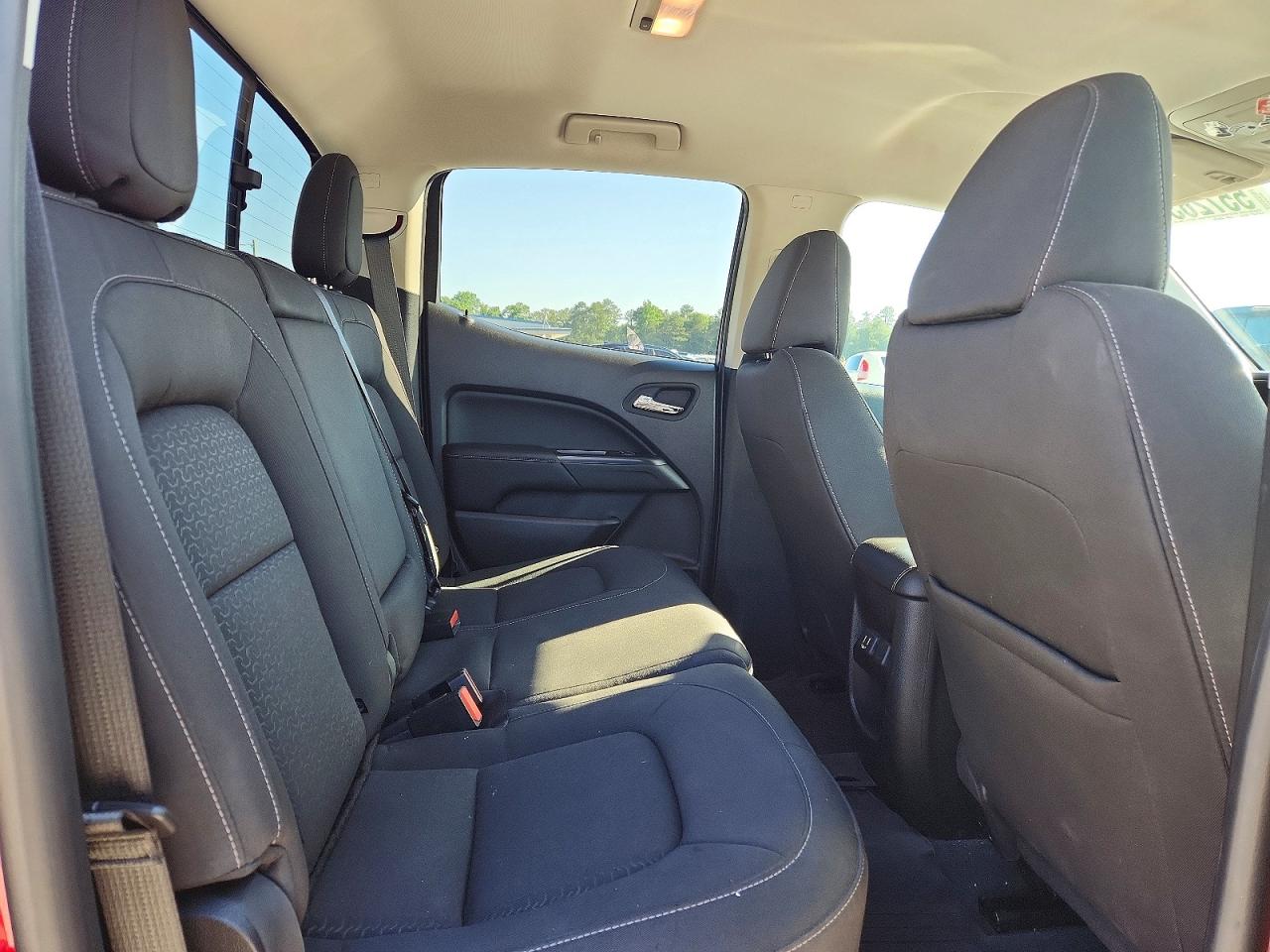 GMC Canyon Elevation