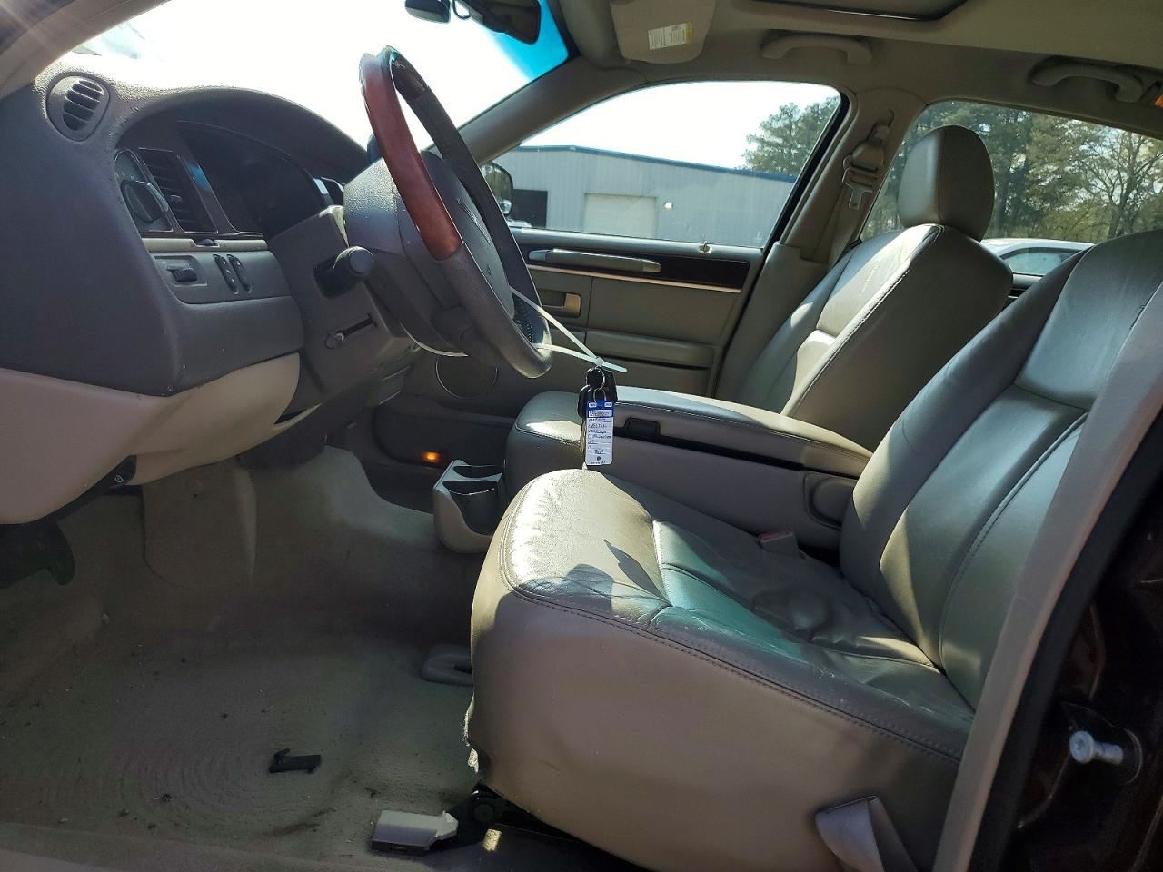 Lincoln Towncar