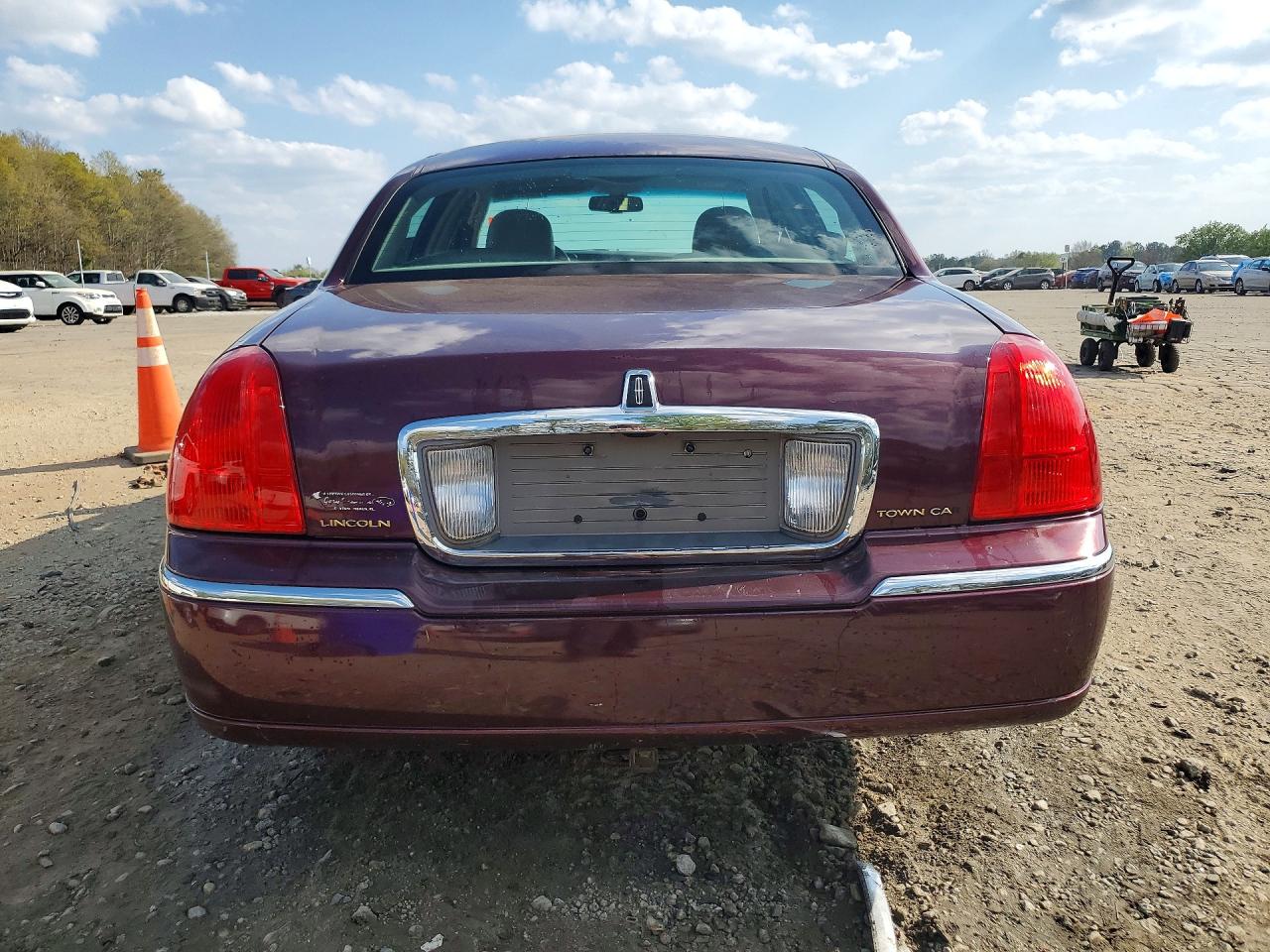 Lincoln Towncar