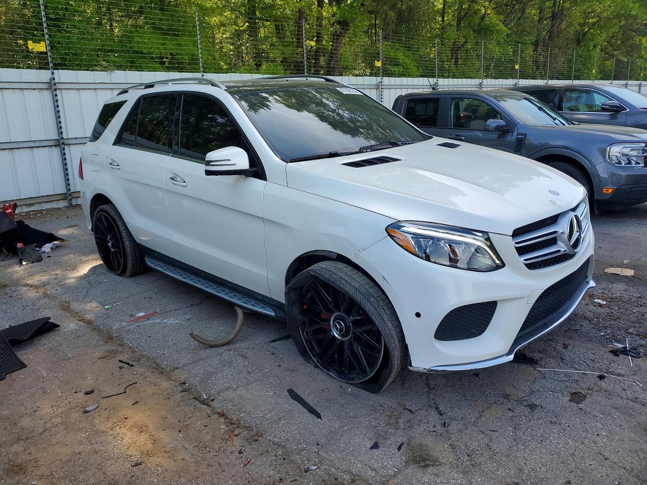 Mercedes-Benz GLE 350