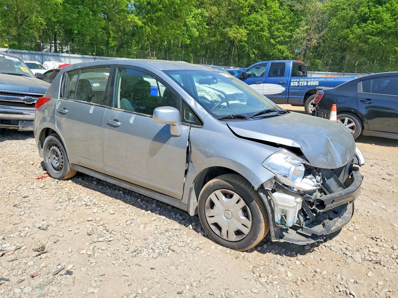 Nissan Versa 1.8 S