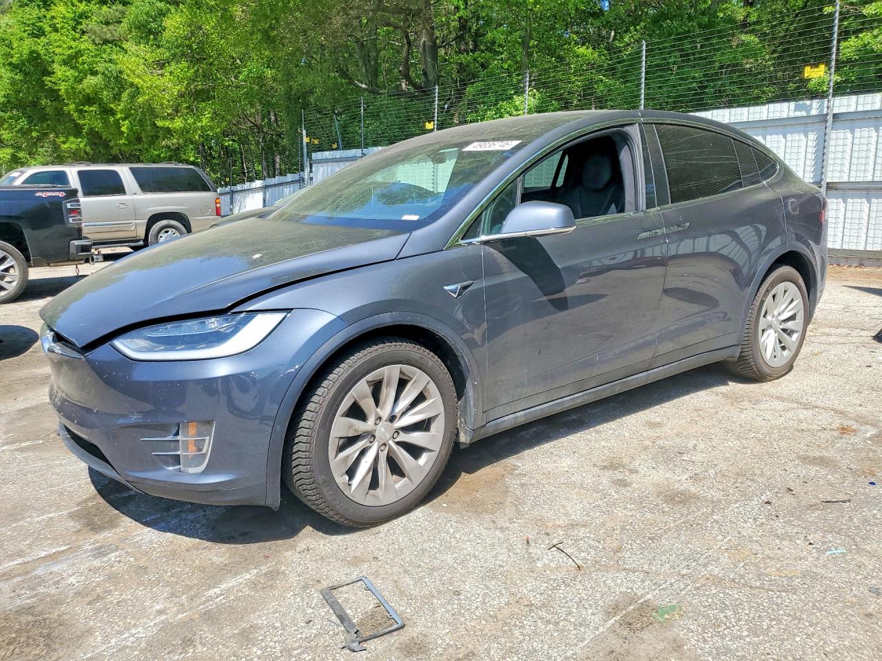 Salvage Tesla Model X Image