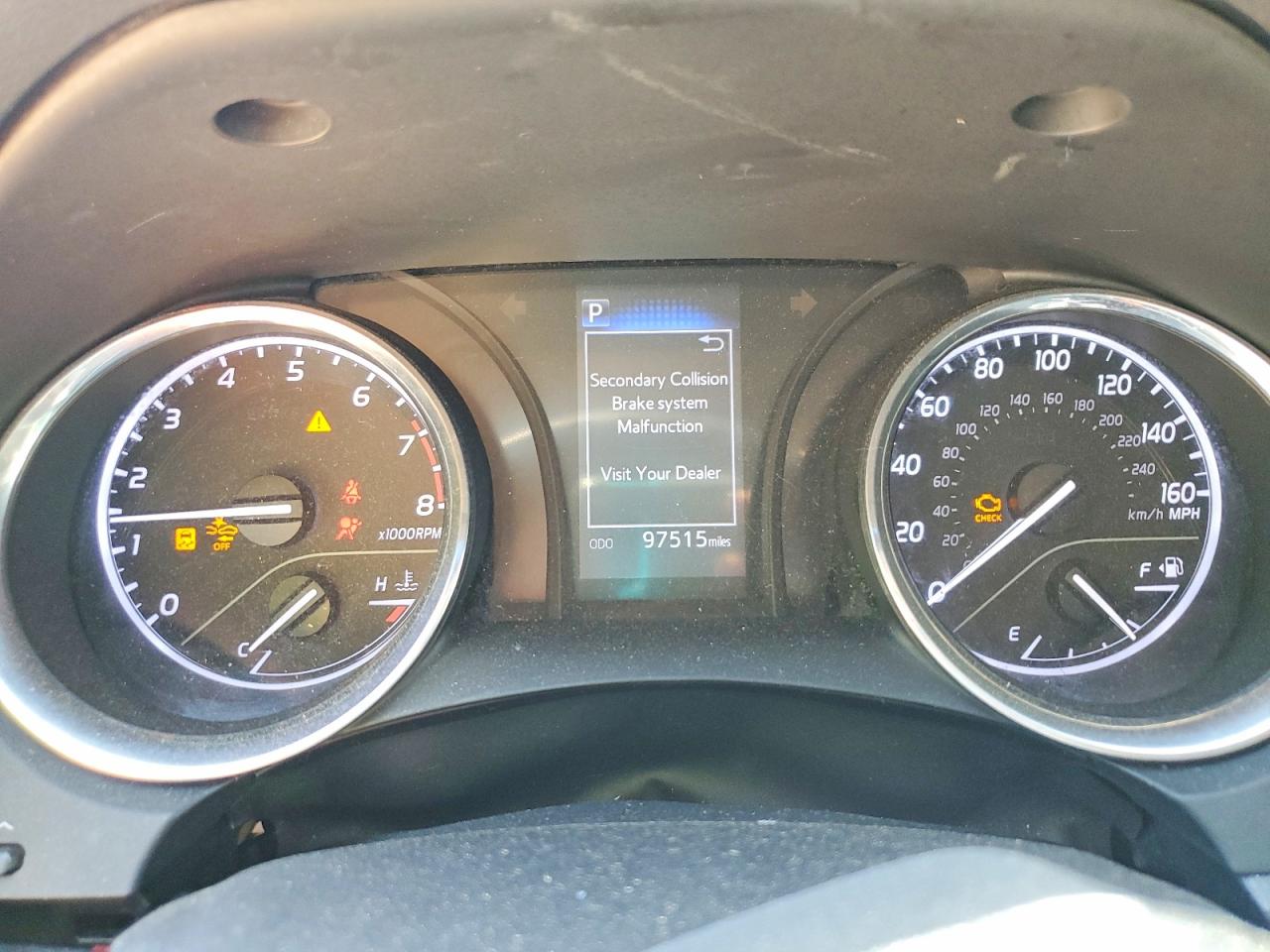 Toyota Camry Le