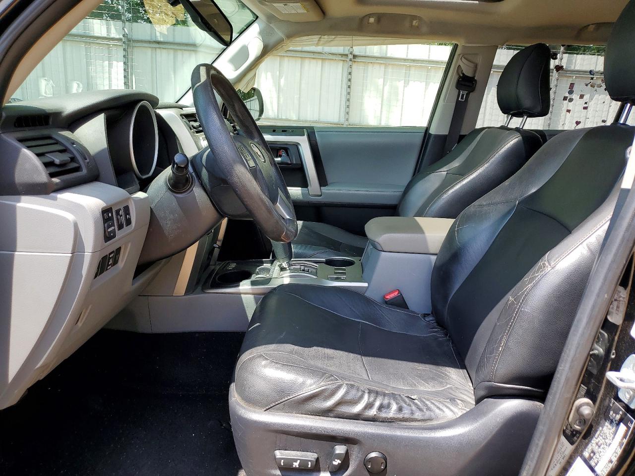Toyota 4Runner Sr5