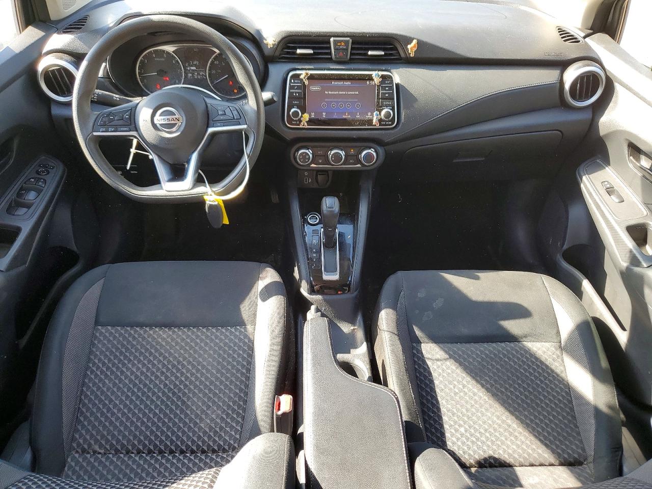Nissan Versa S