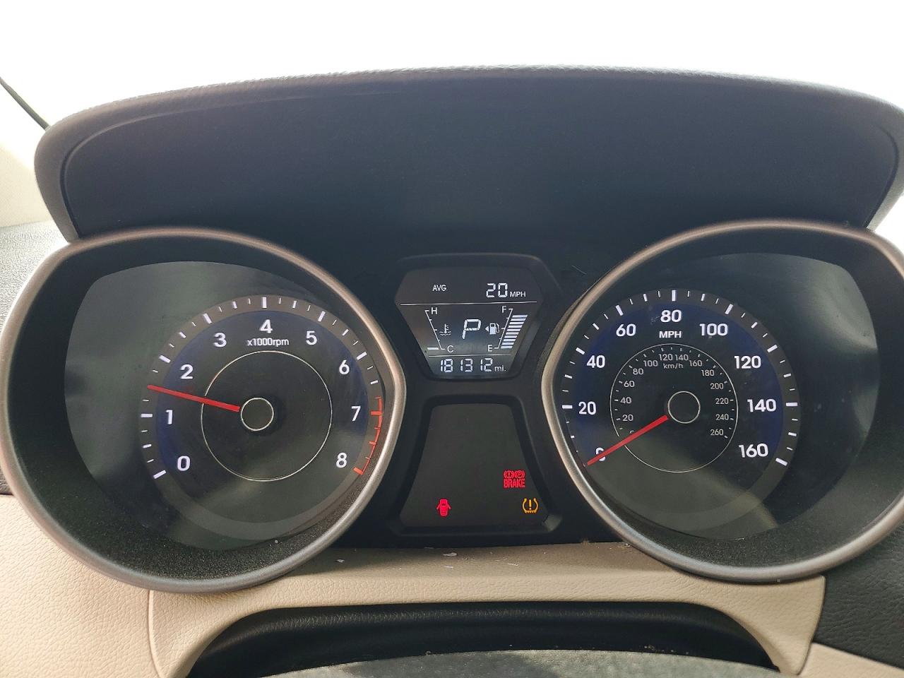 Hyundai ELANTRA Se