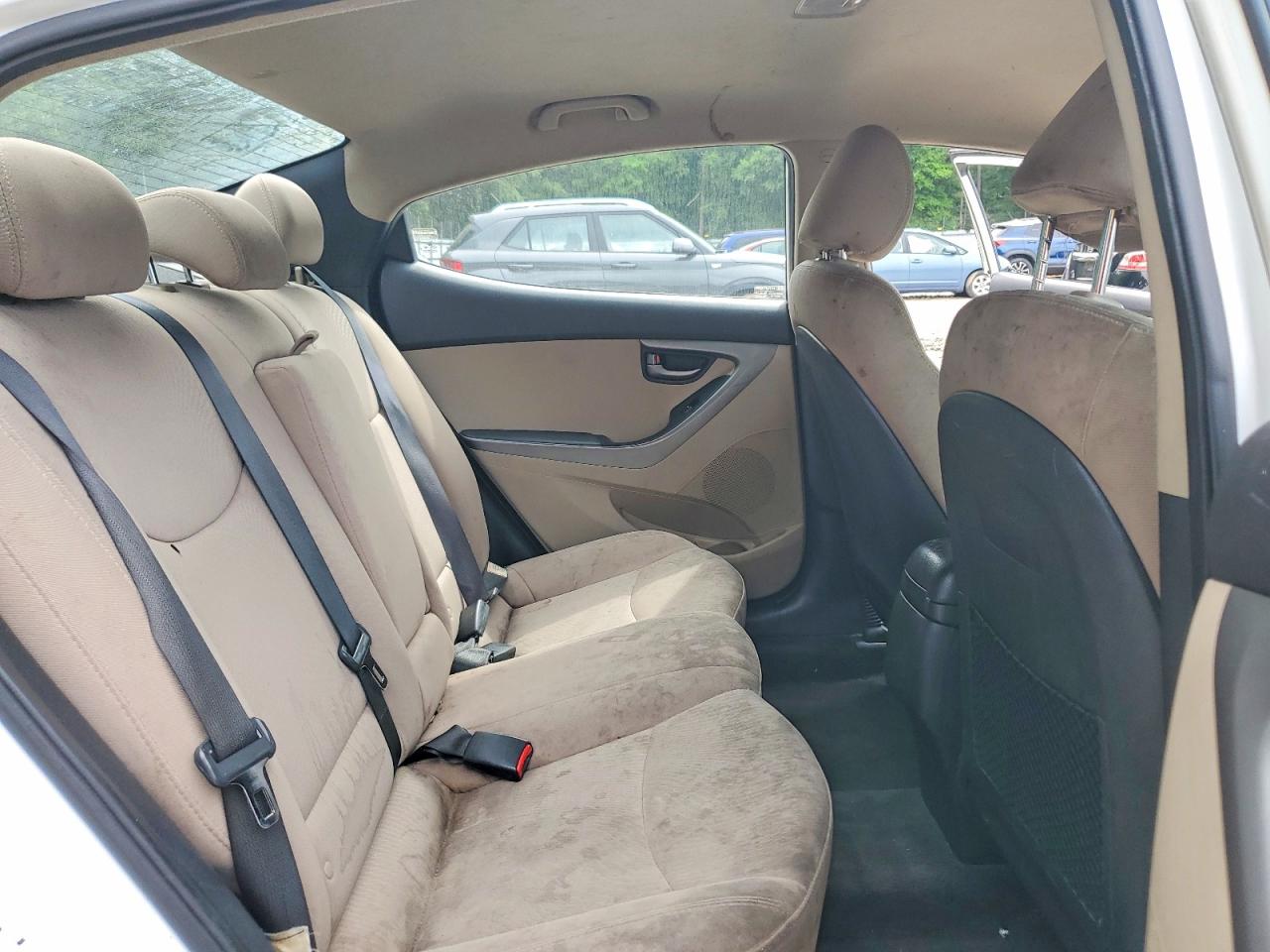 Hyundai ELANTRA Se