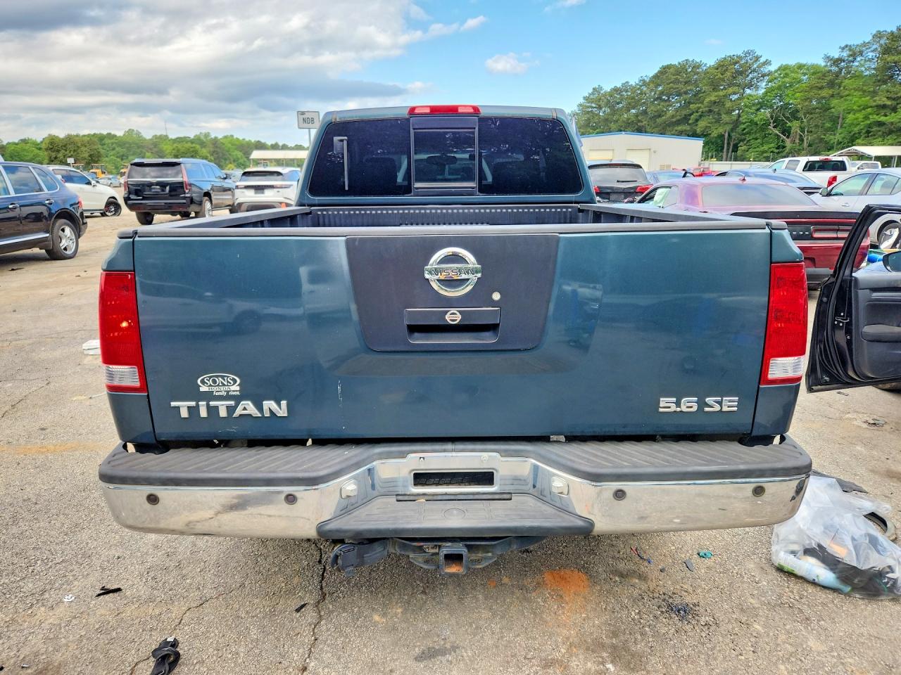Nissan Titan Xe