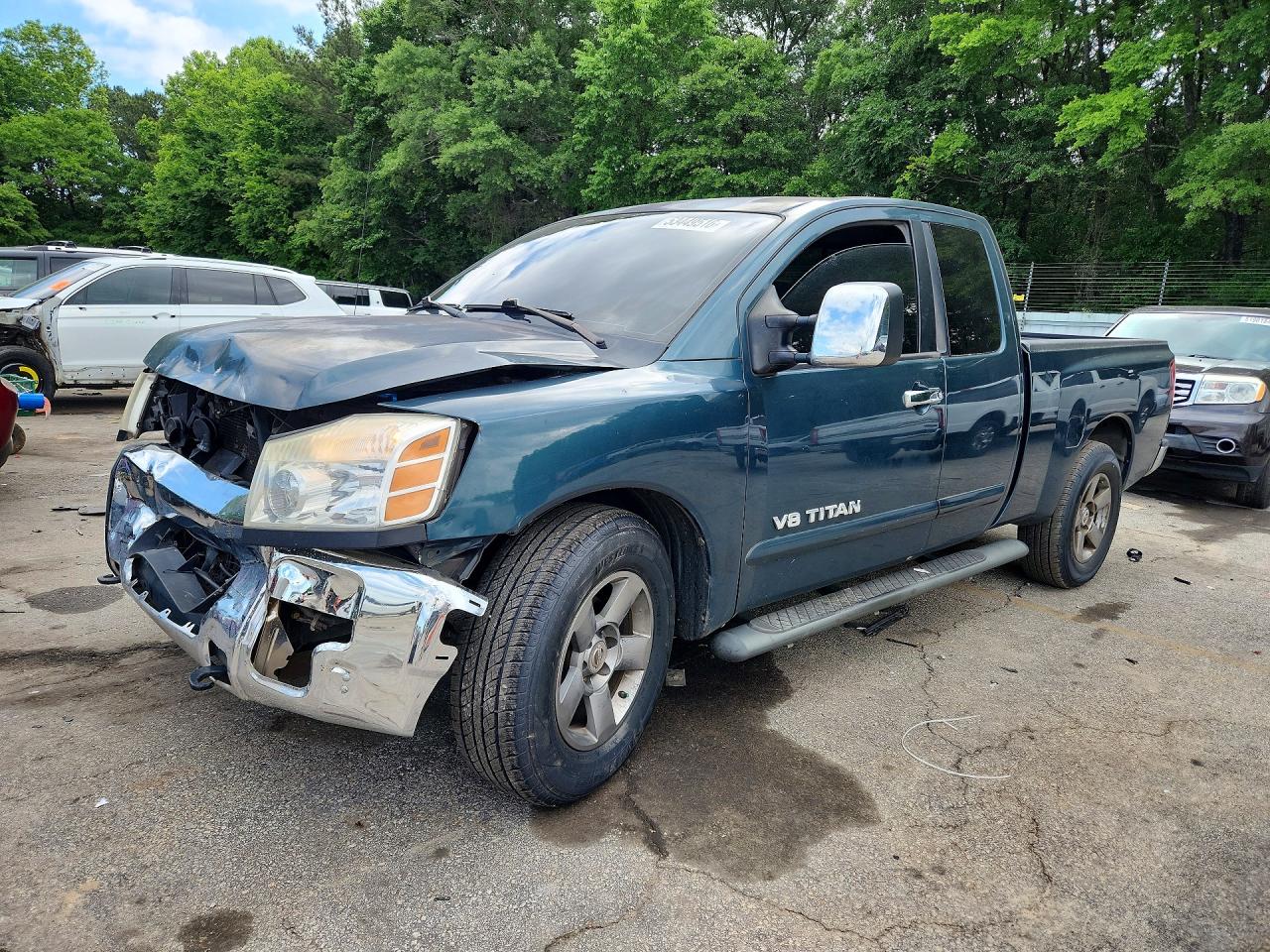 Salvage Nissan Titan Image