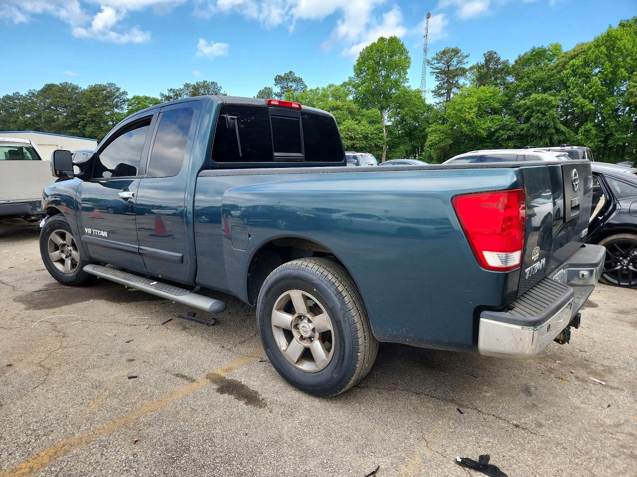 Nissan Titan Xe