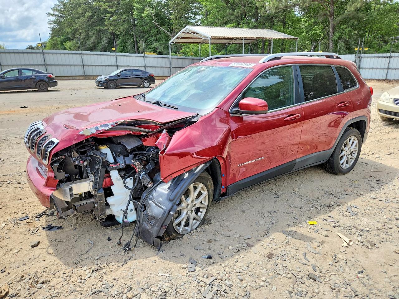 Salvage Jeep Cherokee Image
