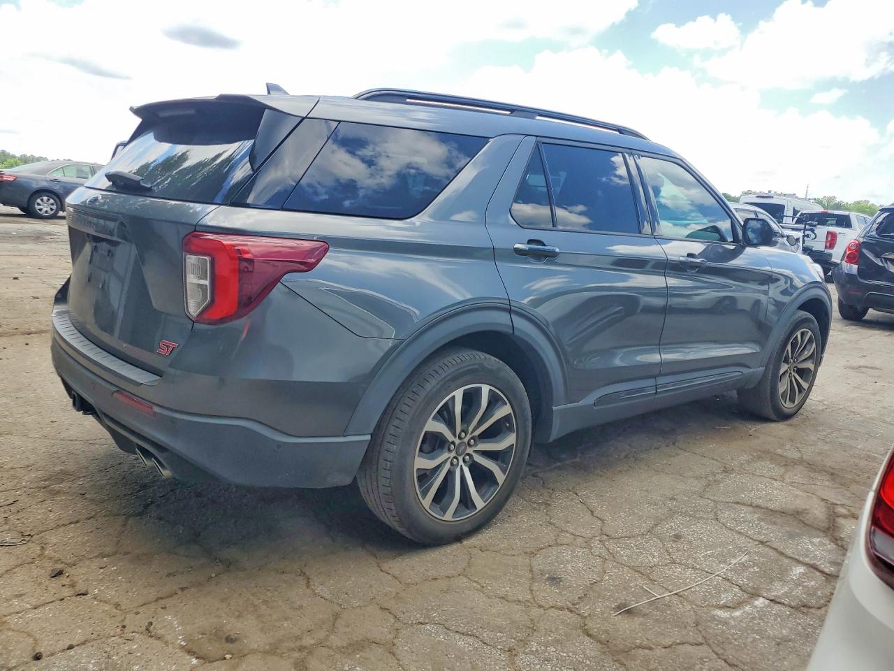 Ford Explorer St