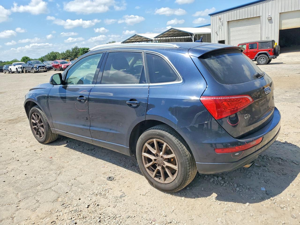 Audi Q5 3.2