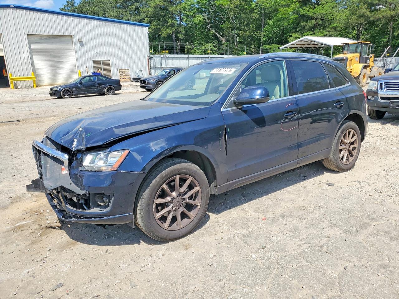 Salvage Audi Q5 Image